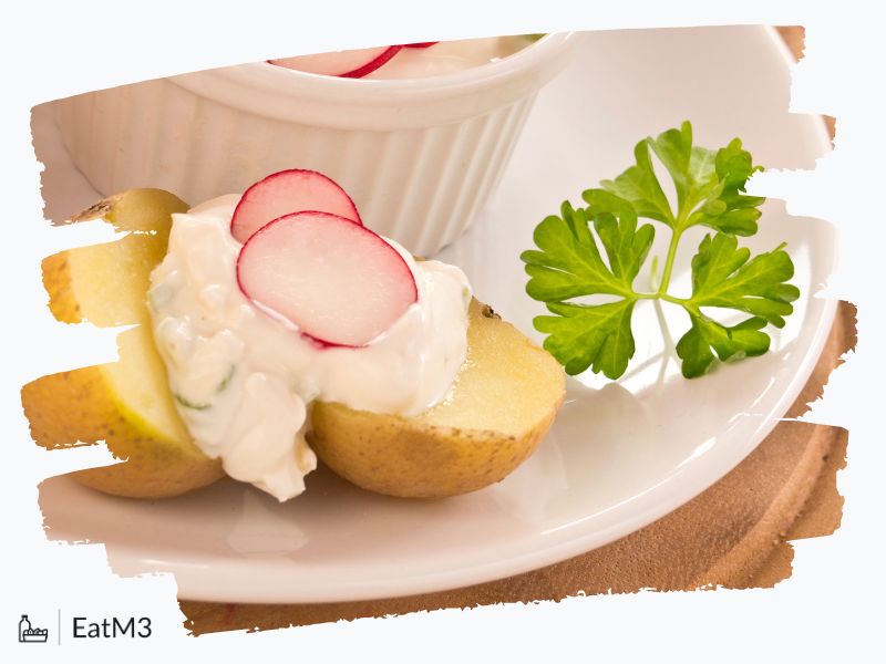 Pellkartoffeln | Boiled Potatoes : Accompaniment in German cuisine - Recipe, Calorie Info, Healthy alternatives & more on EatM3