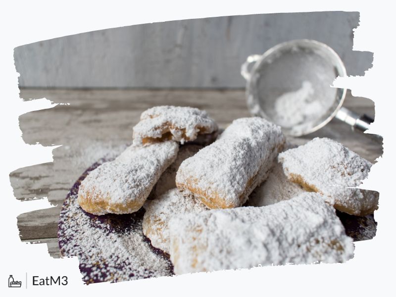 Beignets : Dessert/Confection in American cuisine - Recipe, Calorie Info, Healthy alternatives & more on EatM3