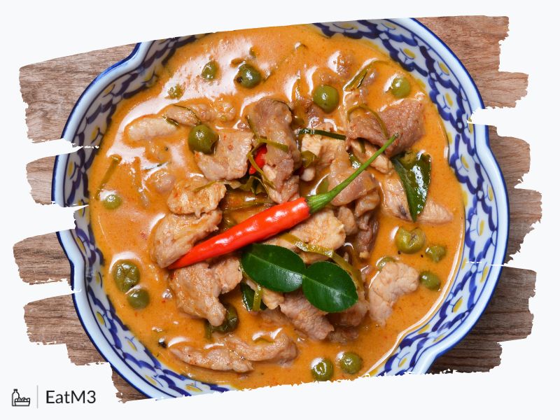 Panang Curry : Entree in Thai cuisine - Recipe, Calorie Info, Healthy alternatives & more on EatM3