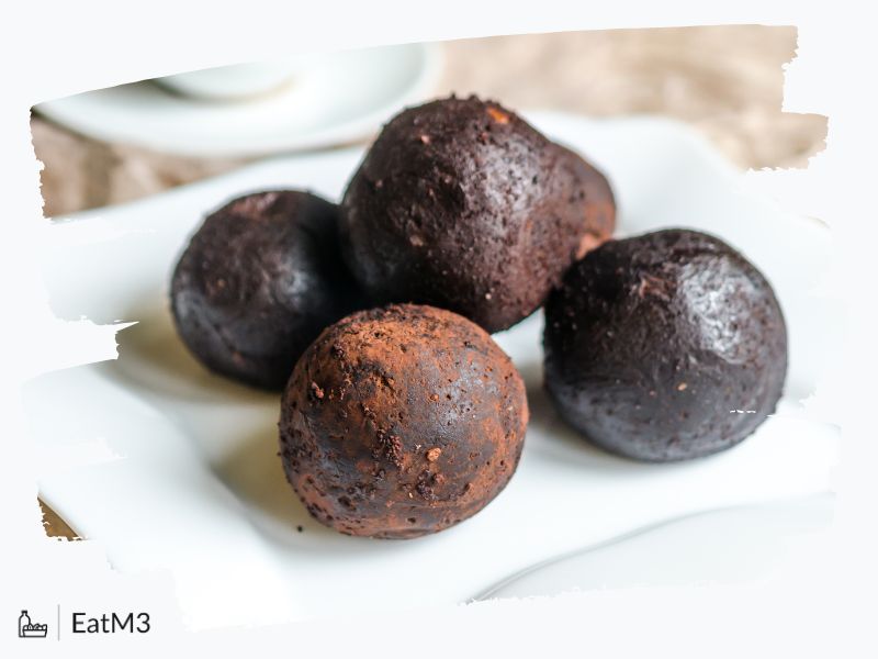Kentucky Bourbon Balls : Dessert/Confection in American cuisine - Recipe, Calorie Info, Healthy alternatives & more on EatM3